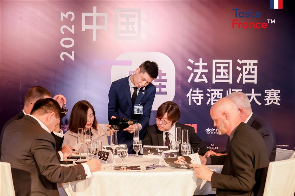2 wine stewards to represent China at the Asian sommelier competition in Singapore