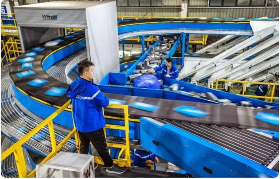 Huaxin Town: a logistics and manufacturing powerhouse